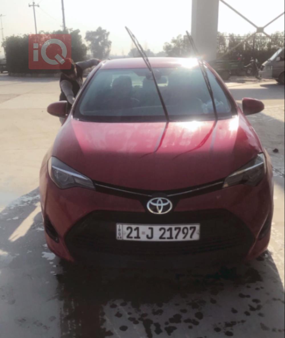 تۆیۆتا کۆرۆلا